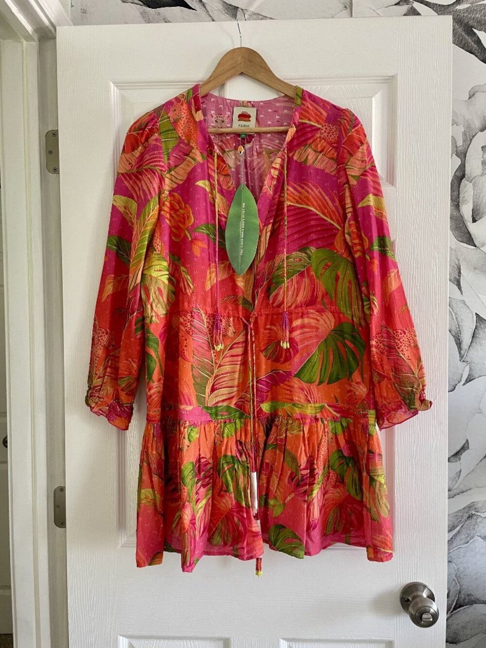 FARM Rio Pink Tropical Leaf Long Sleeve Dress